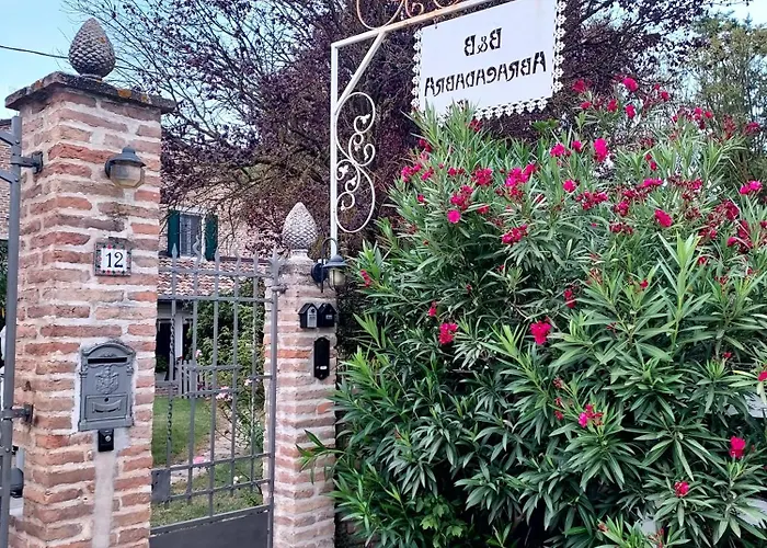 Abracadabra Alojamento de Acomodação e Pequeno-almoço Ravena