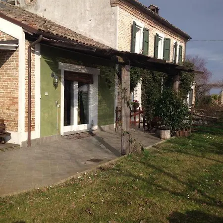 Abracadabra Bed & Breakfast 3*