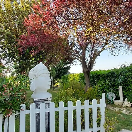 Abracadabra Bed & Breakfast