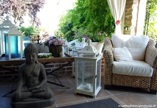 住宿加早餐酒店 Abracadabra 3*