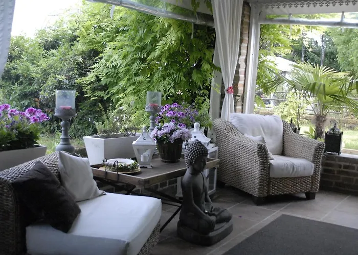 Abracadabra Bed & Breakfast